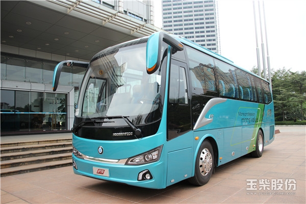 由玉柴与慧眼科技合力打造的慧巴f9客车首批订单已经确定.