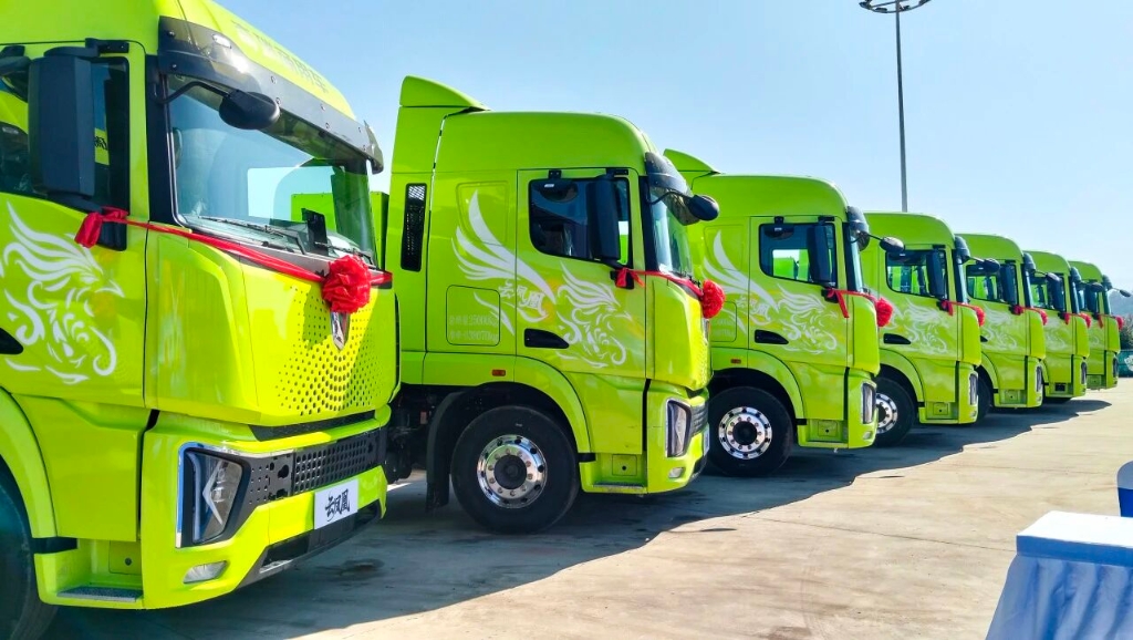 玉柴混合动力配套奇瑞新能源重卡批量交付浙江客户